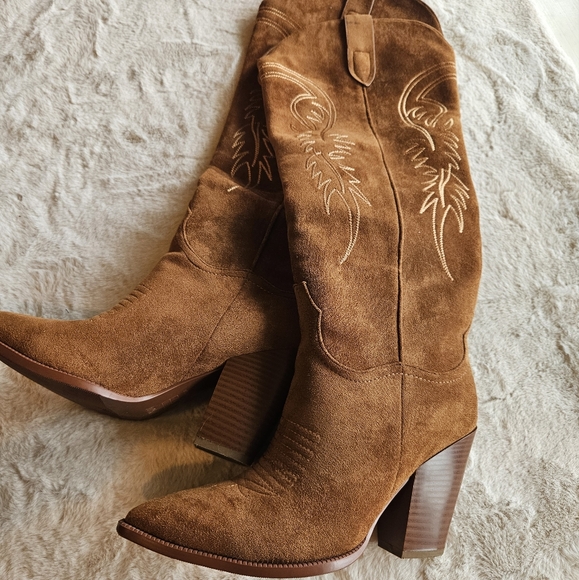 Brown Suede Western Boots - Picture 1 of 7